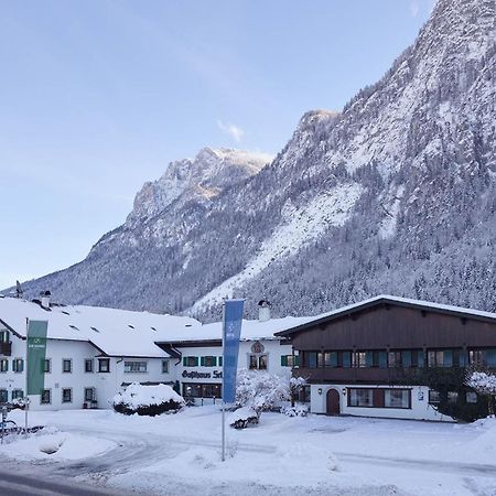 Hotel B&B "Zur Schanz" エープス エクステリア 写真